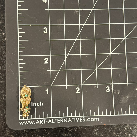 Vintage Mini 1” violin viola cello stringed instruments pin gold pearl green - Picture 3 of 5